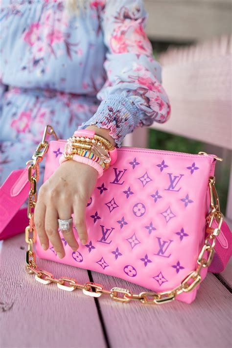 louis vuitton magliette|louis vuitton coussin bag.